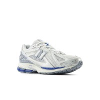 New Balance 1906R ホワイトシルバーグレー レトロ ランニングシューズ M1906RQA - 軽量・通気性・耐久性スニーカー