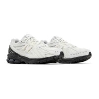 New Balance 1906R x COMME des GARÇONS Homme ホワイトブラック コラボ M1906RCO - クラシック、スタイリッシュ & 通気性抜群