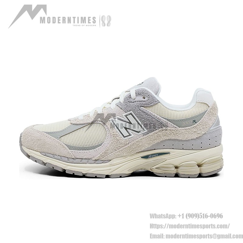 New Balance 2002R ベージュグレー スニーカー M2002REK New Balance 2002R ベージュグレー スニーカー M2002REK 側面ビュー