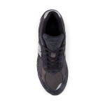 New Balance 2002R ブラックグレー スニーカー M2002RBV New Balance 2002R ブラックグレー スニーカー M2002RBV 側面ビュー