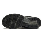 New Balance 2002R ブラック スニーカー M2002RR1 New Balance 2002R ブラック スニーカー M2002RR1 側面ビュー