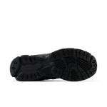 New Balance 2002R ブラックマグネット スニーカー M2002RBL New Balance 2002R ブラックマグネット スニーカー M2002RBL 側面ビュー