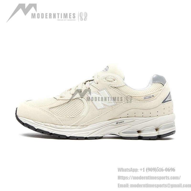 New Balance 2002R Bone Sneakers - スタイリッシュなランニングシューズ New Balance 2002R Bone Sneakers ML2002RE ランニングシューズ