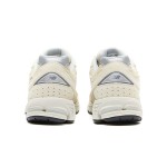 New Balance 2002R Bone Sneakers - スタイリッシュなランニングシューズ New Balance 2002R Bone Sneakers ML2002RE ランニングシューズ