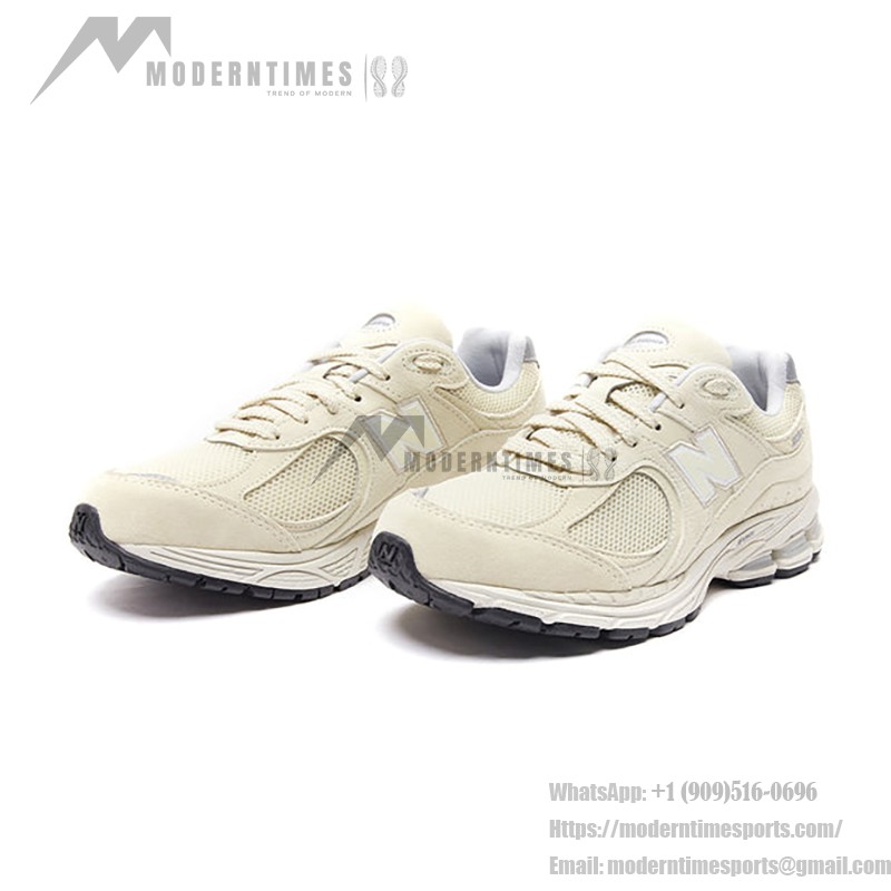 New Balance 2002R Bone Sneakers - スタイリッシュなランニングシューズ New Balance 2002R Bone Sneakers ML2002RE ランニングシューズ