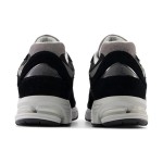 New Balance 2002R GORE-TEX ブラックグレー クラシックランニングスニーカー New Balance 2002R GORE-TEX ブラックグレー クラシックランニングシューズ