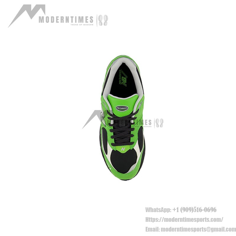 New Balance 2002R Good Vibes Pack グリーンアップル ランニングスニーカー New Balance 2002R Good Vibes Pack グリーンアップル ランニングシューズ