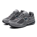 New Balance 2002R Grey Classic Running Sneakers New Balance 2002R Grey Classic Running Shoes