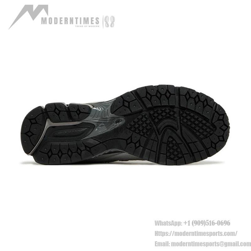 New Balance 2002R グレー ブラック クラシックランニングスニーカー JDエクスクルーシブ New Balance 2002R グレー ブラック クラシックランニングシューズ JDエクスクルーシブ