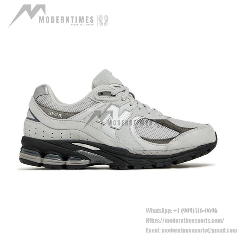 New Balance 2002R グレー ブラック クラシックランニングスニーカー JDエクスクルーシブ New Balance 2002R グレー ブラック クラシックランニングシューズ JDエクスクルーシブ