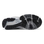 New Balance 2002R グレー クラシックランニングスニーカー ML2002R0 New Balance 2002R グレー クラシックランニングシューズ ML2002R0