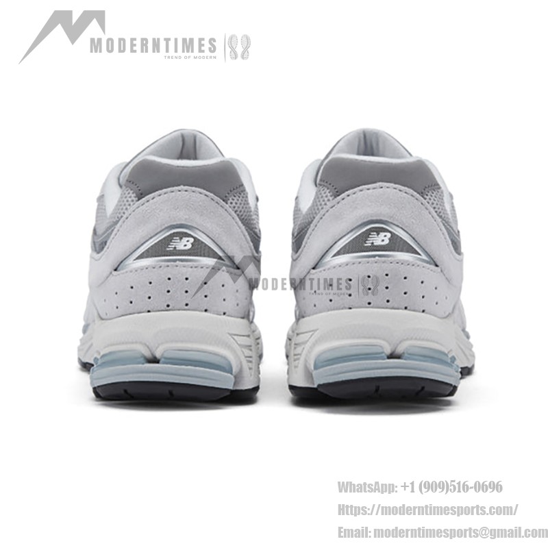 New Balance 2002R グレー クラシックランニングスニーカー ML2002R0 New Balance 2002R グレー クラシックランニングシューズ ML2002R0