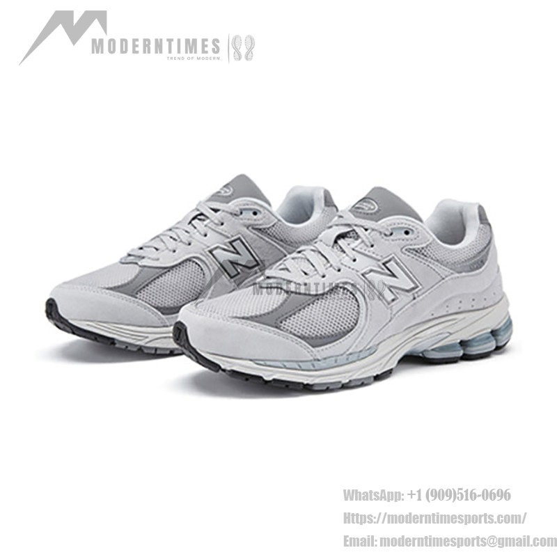 New Balance 2002R グレー クラシックランニングスニーカー ML2002R0 New Balance 2002R グレー クラシックランニングシューズ ML2002R0