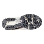New Balance 2002R ルナニューイヤー コンクリートグレー クラシックランニングスニーカー M2002RLN New Balance 2002R ルナニューイヤー コンクリートグレー クラシックランニングシューズ M2002RLN