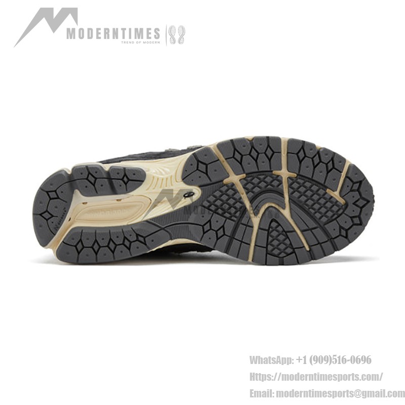 New Balance 2002R ファントムグレー クラシックランニングスニーカー M2002RHO New Balance 2002R ファントムグレー クラシックランニングシューズ M2002RHO