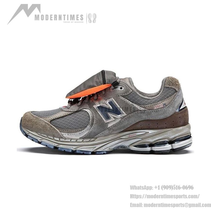 New Balance 2002R ポーチキャッスルグレー クラシックランニングスニーカー M2002RVA New Balance 2002R ポーチキャッスルグレー クラシックランニングシューズ M2002RVA