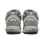 New Balance 2002R ポーチサマーフォググレー クラシックランニングスニーカー M2002RVC New Balance 2002R ポーチサマーフォググレー クラシックランニングシューズ M2002RVC