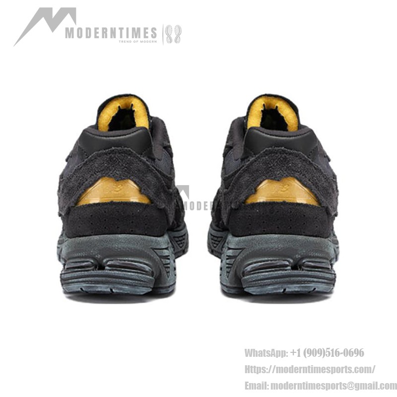 New Balance 2002R Protection Pack Phantom M2002RDB – スタイリッシュで快適なスニーカー New Balance 2002R Protection Pack Phantom M2002RDB スニーカー – スエードとメッシュデザイン