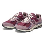 New Balance 2002R Protection Pack Pink M2002RDH – Stylish and Comfortable Sneakers New Balance 2002R Protection Pack Pink M2002RDH Sneaker – Suede and Mesh Design