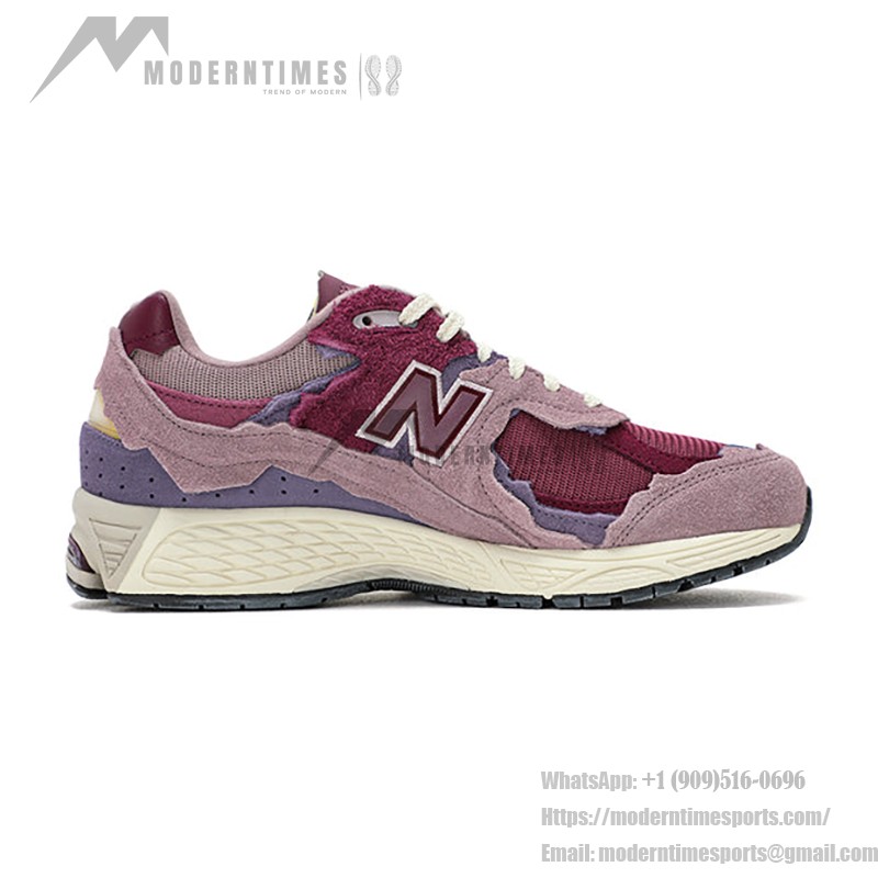 New Balance 2002R Protection Pack Pink M2002RDH – Stylish and Comfortable Sneakers New Balance 2002R Protection Pack Pink M2002RDH Sneaker – Suede and Mesh Design