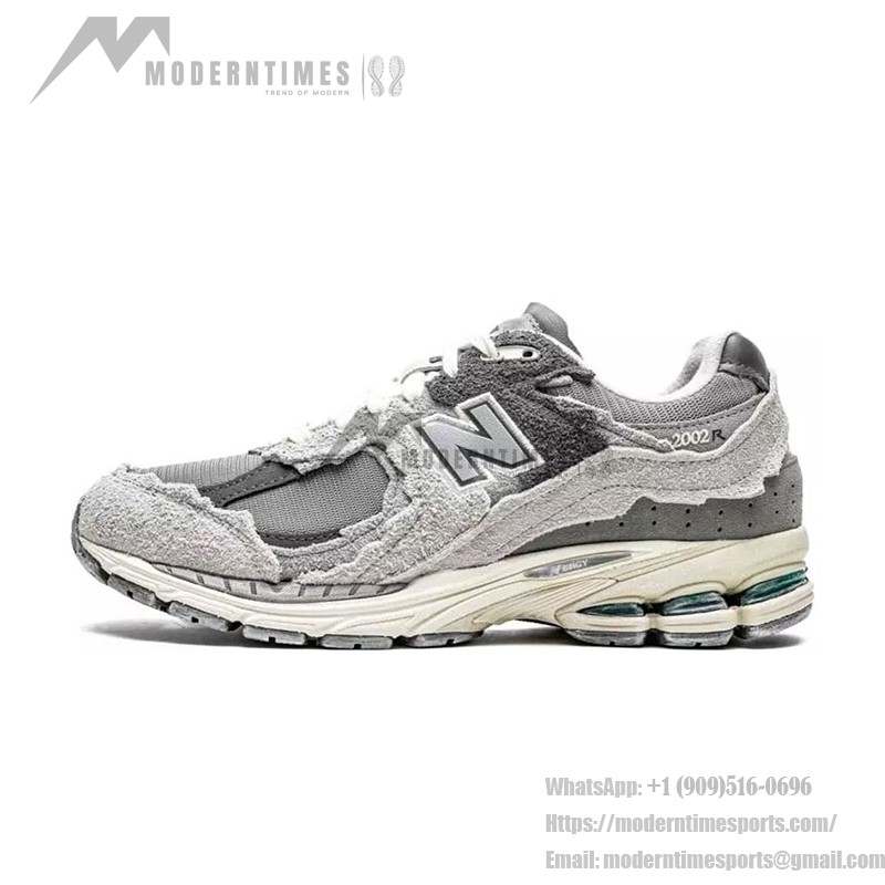 New Balance 2002R Protection Pack Rain Cloud M2002RDA – Stylish and Comfortable Sneakers New Balance 2002R Protection Pack Rain Cloud M2002RDA Sneaker – Suede and Mesh Design