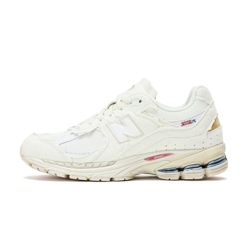 New Balance 2002R Protection Pack Sea Salt M2002RDC Sneaker – Suede and Mesh Design