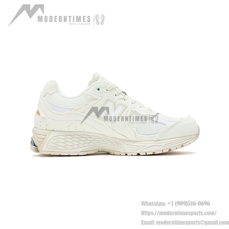 New Balance 2002R Protection Pack Sea Salt M2002RDC – Stylish and Comfortable Sneakers New Balance 2002R Protection Pack Sea Salt M2002RDC Sneaker – Suede and Mesh Design