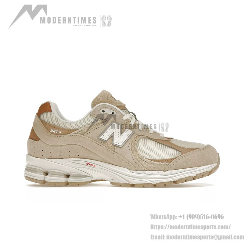 New Balance 2002R Sandstone M2002RSC – スタイリッシュで快適なスニーカー New Balance 2002R Sandstone M2002RSC スニーカー – スエードとメッシュデザイン