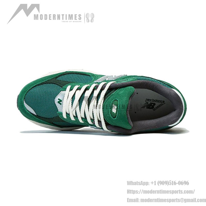 New Balance 2002R Suede Pack Forest Green M2002RHB – スタイリッシュで快適なスニーカー New Balance 2002R Suede Pack Forest Green M2002RHB スニーカー – スエードとメッシュデザイン