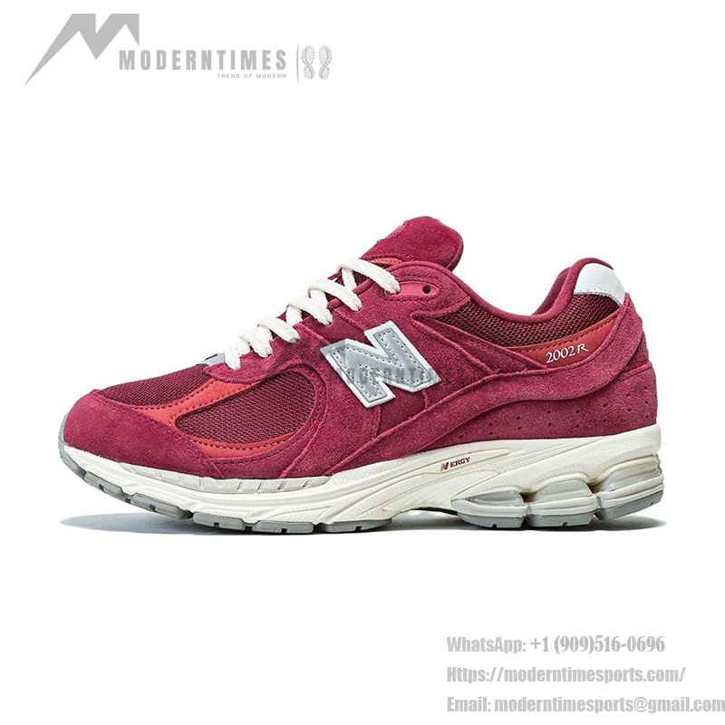 New Balance 2002R Suede Pack Garnet Deep Earth Red M2002RHA – スタイリッシュで快適なスニーカー New Balance 2002R Suede Pack Garnet Deep Earth Red M2002RHA スニーカー – スエードとメッシュデザイン