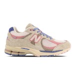 New Balance 2002R x Hype DC Native Dynamics M2002RHE – スタイリッシュで快適なスニーカー New Balance 2002R x Hype DC Native Dynamics M2002RHE スニーカー – スエードとメッシュデザイン