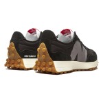 New Balance 327 MS327STC ブラック キャスルロック レトロランニングシューズ New Balance 327 MS327STC ブラック キャスルロック レトロランニングシューズ