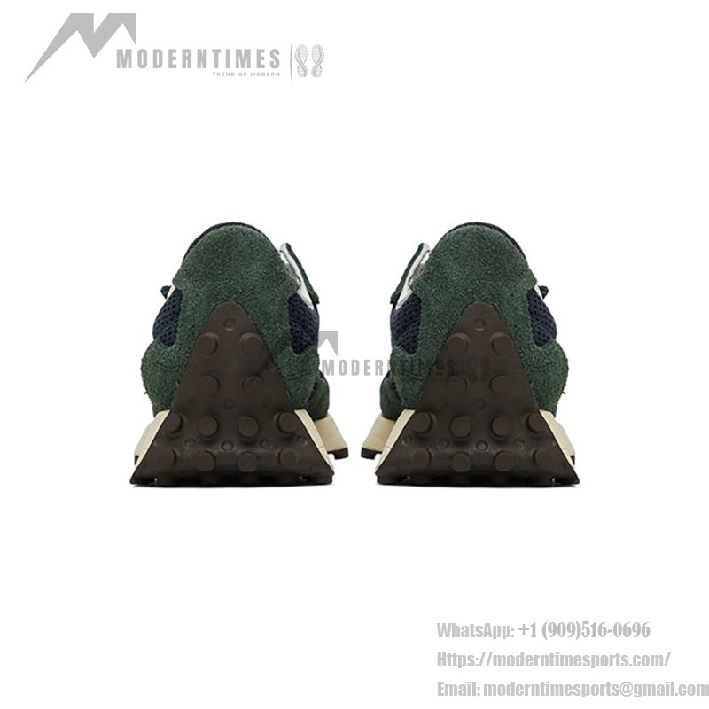 New Balance 327 Green Brailed U327WVD レトロ スニーカー New Balance 327 Green Brailed U327WVD Retro Sneakers メンズ・レディース用