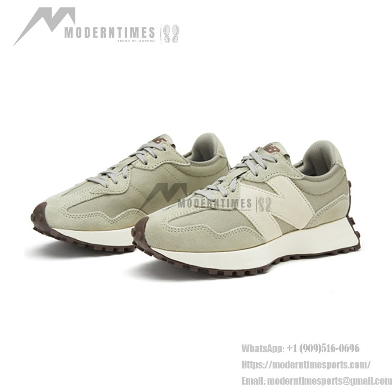 New Balance 327 MS327FC グレー オーク シーソルト レトロランニングシューズ New Balance 327 MS327FC グレー オーク シーソルト レトロランニングシューズ 横からのビュー