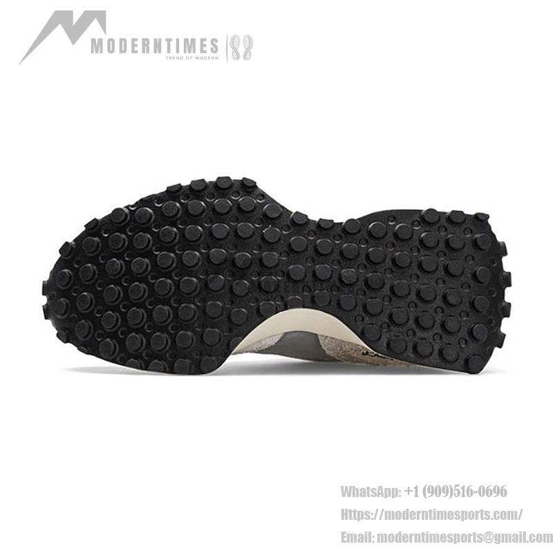New Balance 327 MS327WCA グレー ホワイト ブラック レトロランニングシューズ New Balance 327 MS327WCA グレー ホワイト ブラック レトロランニングシューズ