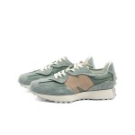 New Balance 327 MS327WPA ジュニパーグリーン ベージュ レトロランニングシューズ New Balance 327 MS327WPA ジュニパーグリーン ベージュ レトロランニングシューズ