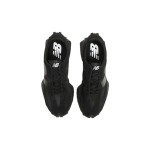 New Balance 327 MS327CTB トリプルブラック レトロランニングシューズ New Balance 327 MS327CTB トリプルブラック レトロランニングシューズ