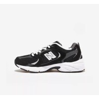 New Balance 530 MR530CC クラシックブラックグレーランニングシューズ | レトロスタイルと快適性