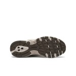 New Balance 530 MR530KOB クリームベージュ スニーカー New Balance 530 MR530KOB クリームベージュ レトロランニングシューズ ABZORBクッション付き