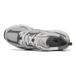 New Balance 530 MR530CB グレースニーカー New Balance 530 MR530CB グレー レトロランニングシューズ ABZORB技術付き