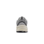 New Balance 530 MR530TG シルバーグレー スニーカー New Balance 530 MR530TG シルバーグレー レトロランニングシューズ ABZORBクッションと通気性メッシュ付き