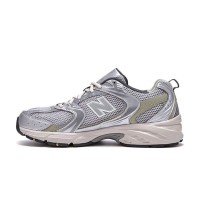 New Balance 530 MR530KMW シルバーカーキ レトロランニングシューズ | 快適さと優雅さを一歩ごとに