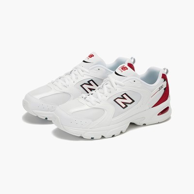 New Balance 530 MR530SK ホワイトレッド レトロランニングシューズ | ダイナミックなスタイルと日常の快適さ