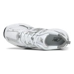 New Balance 530 MR530AD ホワイトシルバースニーカー New Balance 530 MR530AD ホワイトシルバー レトロランニングシューズ ABZORBクッションとメッシュアッパー付き