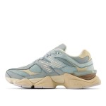 New Balance 9060 "Blue Haze" – 高級スエードのレトロスニーカー New Balance 9060 "Blue Haze" U9060FNB レトロスニーカー – ソフトブルー & 快適