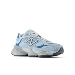 New Balance 9060 U9060EED「クロームブルー」- 通気性抜群のダッドスニーカー New Balance 9060 U9060EED「クロームブルー」- スタイリッシュなレトロランニングシューズ
