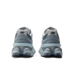 New Balance 9060 U9060MD1「グレイデー 2023」- 通気性抜群のダッドスニーカー New Balance 9060 U9060MD1「グレイデー 2023」- スタイリッシュなレトロランニングシューズ