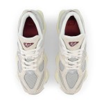 New Balance 9060 U9060LNY「ルナーニューイヤー」- 通気性抜群のダッドスニーカー New Balance 9060 U9060LNY「ルナーニューイヤー」- 限定版レトロランニングシューズ