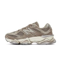 New Balance 9060 U9060PB「マッシュルーム」レトロランニングシューズ - 通気性ダッドスニーカー