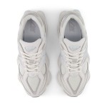 New Balance 9060 U9060ZGA「レインクラウド クオーリーブルー」- 通気性抜群のダッドスニーカー New Balance 9060 U9060ZGA「レインクラウド クオーリーブルー」- エレガントなレトロランニングシューズ